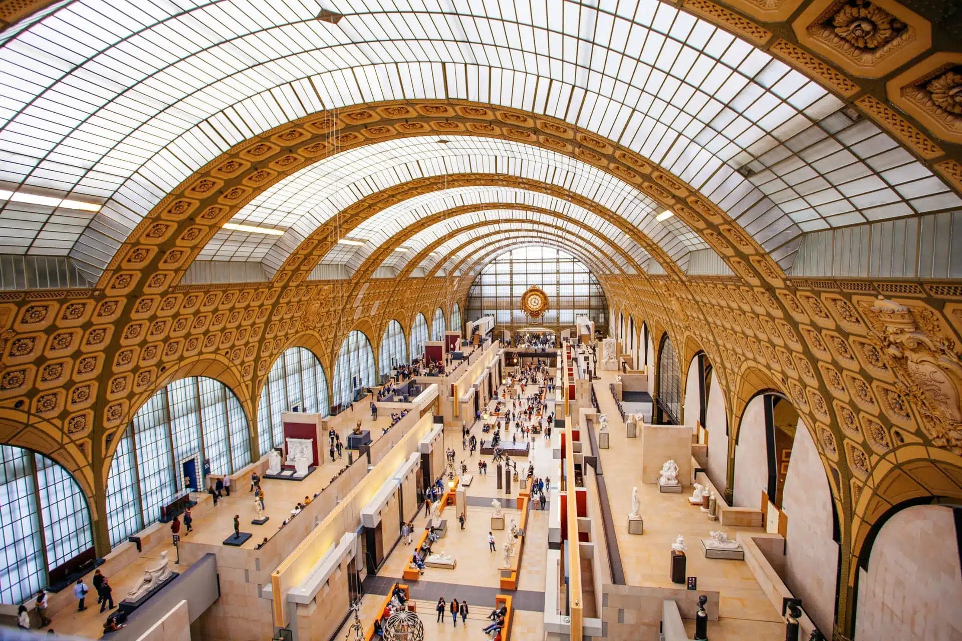 Musée d'Orsay - A train station.